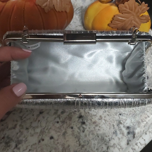 Evening Clutch 👛 - Picture 3 of 4